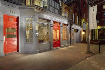 OYO Townhouse 16 Ilford Hill